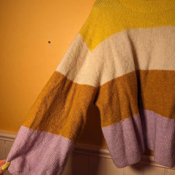 ✨SOLD✨Mohair color block knit - Picture 4 of 4